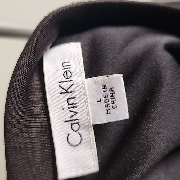 "Calvin Klein" Pencil Skirt 🖤 - Picture 6 of 11